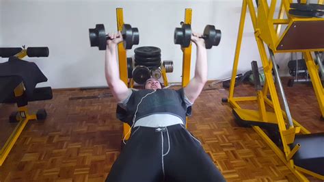 Kompletan Trening Za Grudi I Bicepsu Mojoj Kucnoj Teretani Youtube