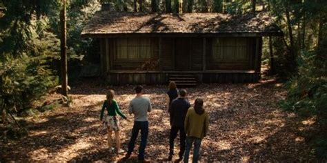 Why The Cabin In The Woods Is A New Classic Horror Movie Smash Cut
