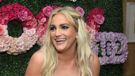 Dwts Contestant Jamie Lynn Spears Is A Bronzed Bride In Fishtail