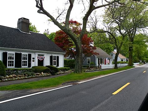 Great puzzle for anyone who lives or vacations here on the cape. Old Cape Cod - Linda Merrill