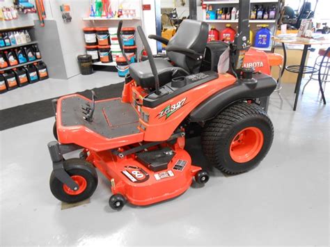 Tractortread Kubota Zg327 60