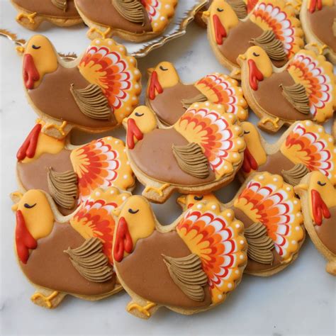 Cute Thanksgiving Cookies Turkey Decorated In Royal Icing Custom Made In The Uk Turkey