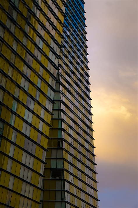 Building Architecture Facade Modern Sky Hd Phone Wallpaper Peakpx