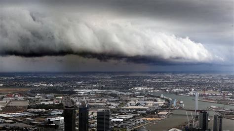 Monday, may 31, 2021 in melbourne the weather will be like this: Melbourne weather forecast: Heavy storms in east and ...
