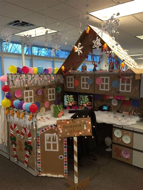 25 Cubicle Christmas Decor Ideas To Make Your Office Feel Festive