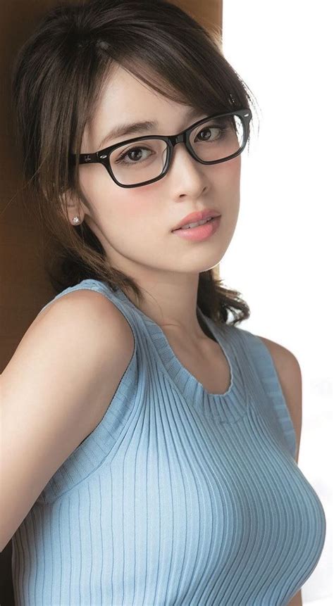 眼鏡娘おしゃれまとめの人気アイデアPinterestドスカラス 女性 アジアの女性 美しいアジア人女性