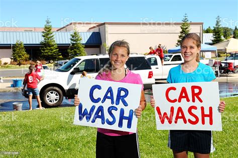 Car Wash Fundraiser Stock Photo - Download Image Now - iStock