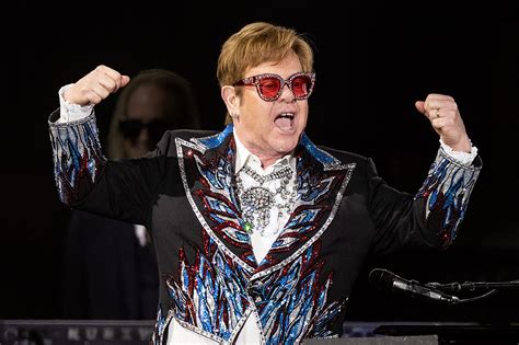 Inside Elton John S Historic Sold Out Shows At Dodger Stadium