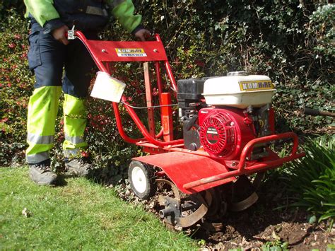 The hand tiller is made of high quality iron and the handle is made of environmentally friendly abs material.it is also detachable, unique and manual tillers are the ideal choice for small gardens and lawns where an electric model is too large for the task at hand. Garden Tiller - KDM Hire