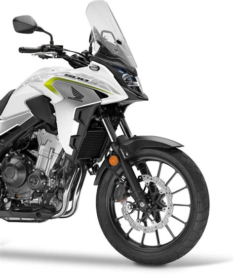 It is available in 2 colors, 1 variants in the indonesia. 2019 - 2020 Honda CB 500X