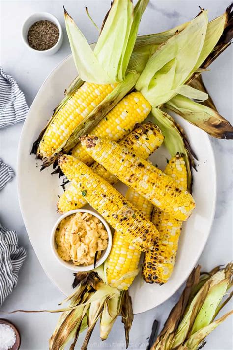 How To Grill Corn On The Cob Perfectly With And Without Husk