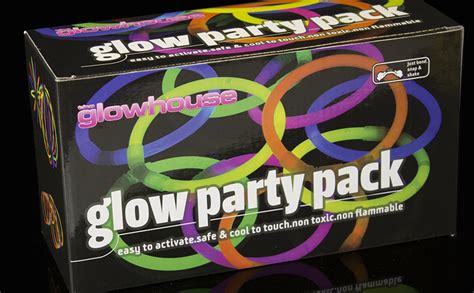 Huge Glow Stick Party Pack 220 Pcs Inc Connectors 100 Glow Sticks Premium Quality Glowhouse Uk