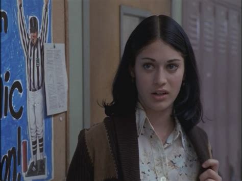 lizzy in freaks and geeks tests and breasts lizzy caplan image 17700384 fanpop