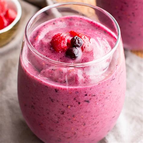 Easy Berry Smoothie Recipe This Quick Easy Berry Smoothie Is Ready
