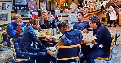‘captain America Chris Evans Refused To Eat Shawarma In The Avengers