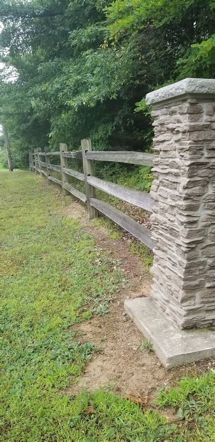 Locust split rail is made from the very hard, strong and heavy wood of the black locust tree. How Long Will Cedar Split Rail Wood Fence Last? | Hoover ...