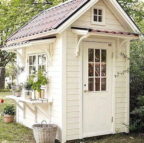 35 Beautiful Backyard Shed Landscaping Ideas Magzhouse