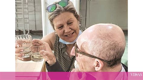 O ator lutava desde 2017 contra a progressão de uma doença rara e degenerativa, a paralisia supranuclear progressiva. Pensei que ele não ia sobreviver: mulher de ator António ...