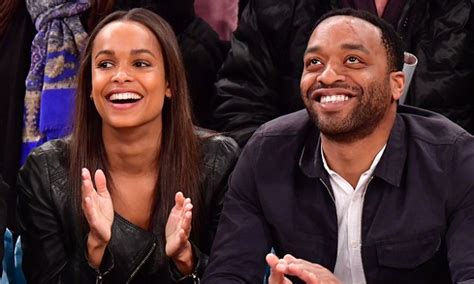 Chiwetel Ejiofor And Frances Aaternir Enjoy Courtside Date Night At Knicks Game Daily Mail Online