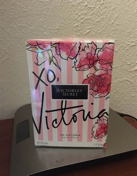 Brand New 17 Ounce Sealed In Box Free Shipping Victoria Perfume