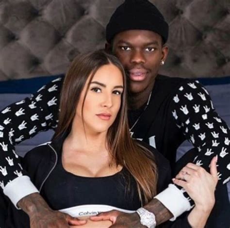 Here, dennis schröder puts his family members in front of. Dennis Schroder: Bio, family, net worth | Celebrities ...