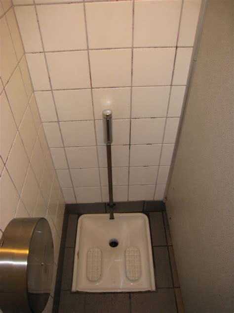 Französische Toilette | acidlevel - ein Blog über mögliches, wirres und ...