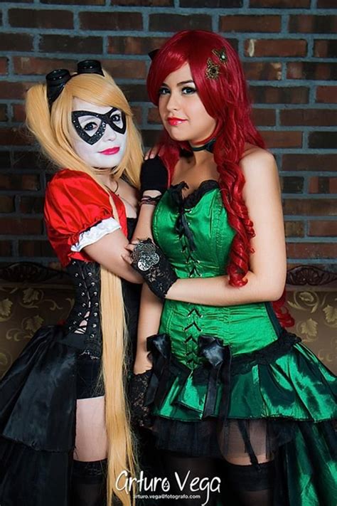 Victorian Harley Quinn And Poison Ivy Cosplay The Battle XXXPicss Com