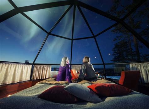 These Luxury Glass Igloos Offer Unobstructed Views Of The Northern Lights