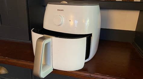 Philips Air Fryer Premium Xxl Review An Absolute Behemoth Finder