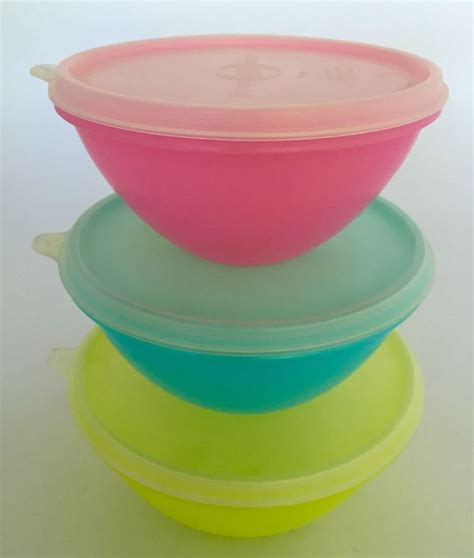 This Is What Your Vintage Tupperware Is Worth Today Dusty Old Thing