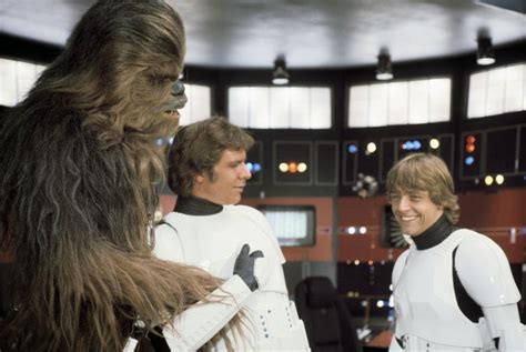 75 Rare Behind The Scenes Photos From The Star Wars Set