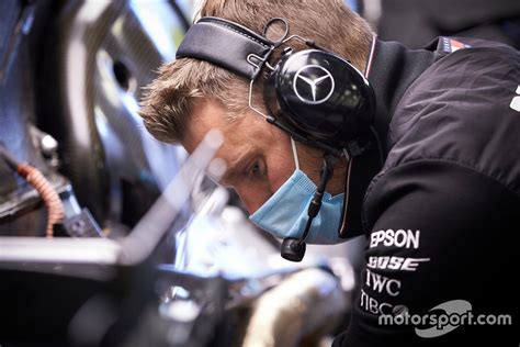 F News Mercedes Back On Track At Silverstone