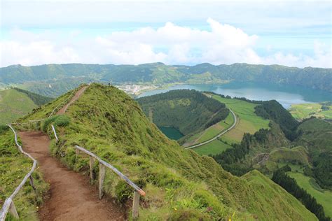 Sete Cidades Meio Dia S O Miguel Azores Tours