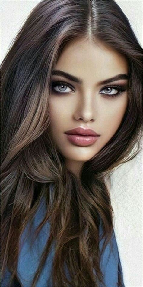 Pin By Amela Poly On Model Face In 2022 Brunette Beauty Beautiful Girl Face Beautiful Women