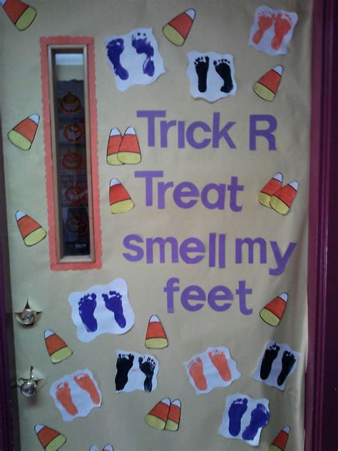 Fun Door Decor For Halloween In A Classroom Setting Halloween Classroom