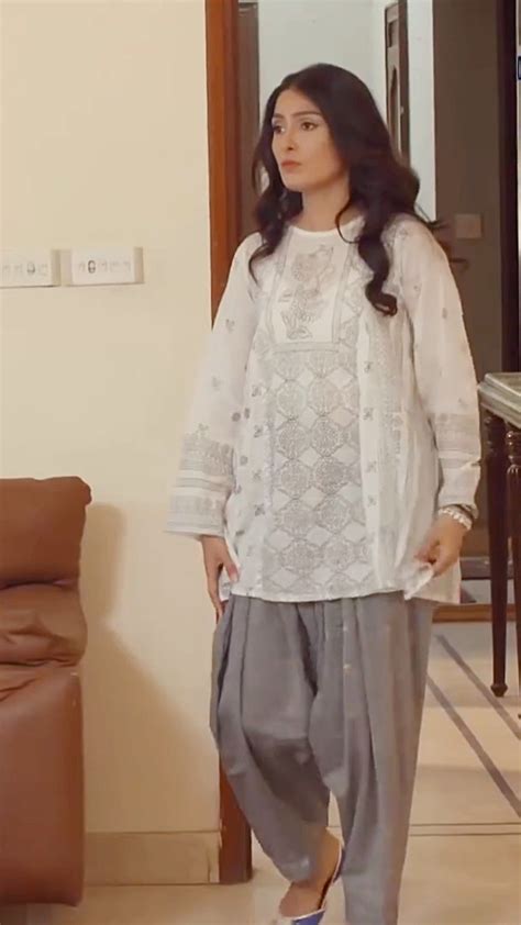 Ayeza Khan In 2021 Pakistani Dresses Casual Ayeza Khan Dresses