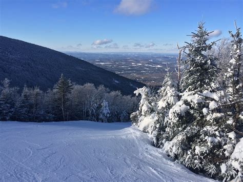 The Best Guide To Skiing In The White Mountains In 2020