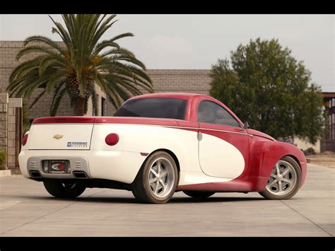 Chevrolet Ssr Review And Photos