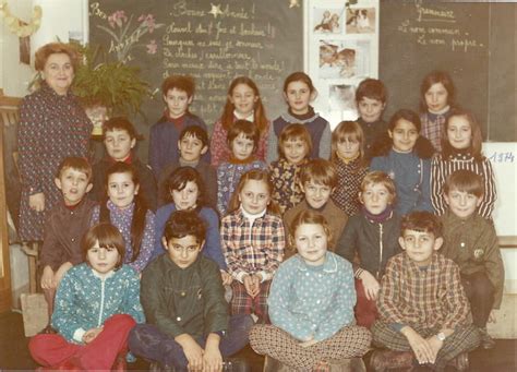Photo De Classe Classe De Mme Fouquet St Amand 1974 De 1974 Ecole