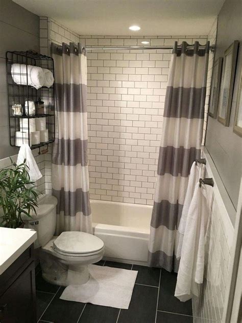 35 Amazing Small Apartment Bathroom Decoration You Can Try Besthomish