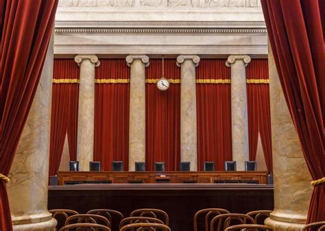 influential supreme court cases decided by one vote stacker