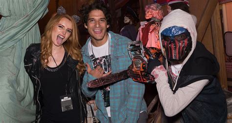 Bella Thorne And Tyler Posey Couple Up At Halloween Horror Nights