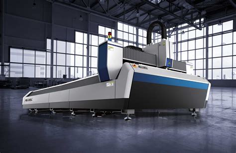 Accurl Manufacturers 1000w Fiber Cnc Laser Cutting Machine For Sale Ipg