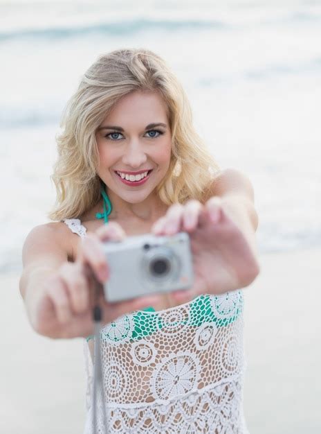 74 000 Blonde Hair Selfie Pictures