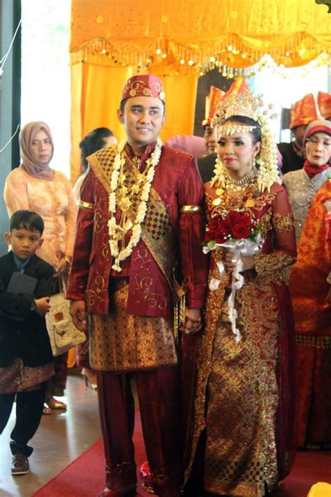 Susunan Panitia Pernikahan Wood Scribd Indo Riset