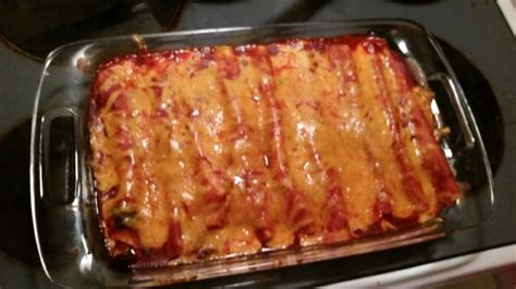 Soups, pasta, chicken dinners the family will love, desserts, and ideas for leftovers. Pioneer Womans Favorite Enchiladas Recipe - Mexican.Food.com