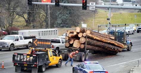 Log Truck Spill Slows Southgate Traffic Local News