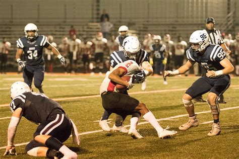 Fb171104144 The Lyon College Football Team Had A Lot To Flickr