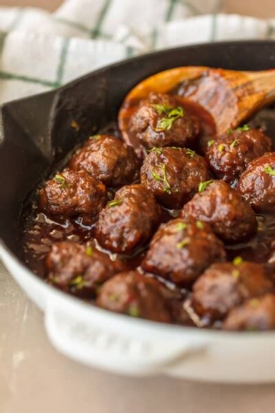 Cocktail Meatballs Recipe Sweet And Spicy Cranberry Meatballs