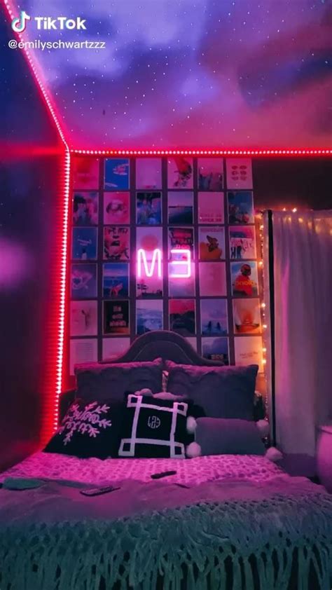 𝐏𝐈𝐍 𝐉𝐀𝐂𝐊𝐈𝐄𝐂𝐇𝐀𝐋𝐎𝐍 Video Neon Room Dreamy Room Room Ideas Bedroom